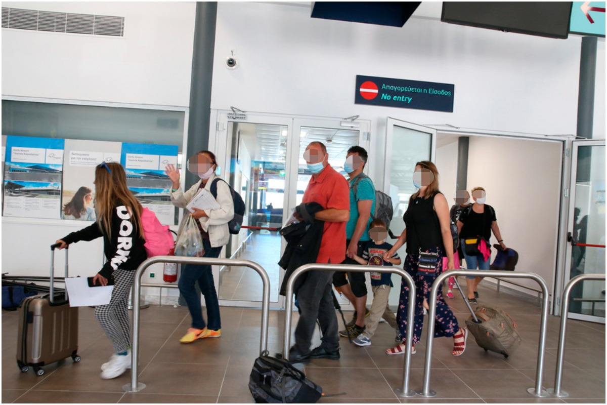 Τουρισμός: «Ρεκόρ με 31 εκατ. επιβάτες στα περιφερειακά αεροδρόμια της χώρας» – Θετικές προοπτικές διαβλέπει ο Κικίλιας