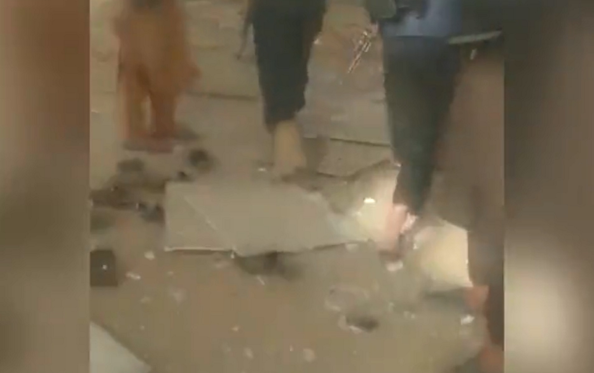 Αφγανιστάν: 16 νεκροί μετά από έκρηξη σε κορανικό σχολείο στην πόλη Αϊμπάκ