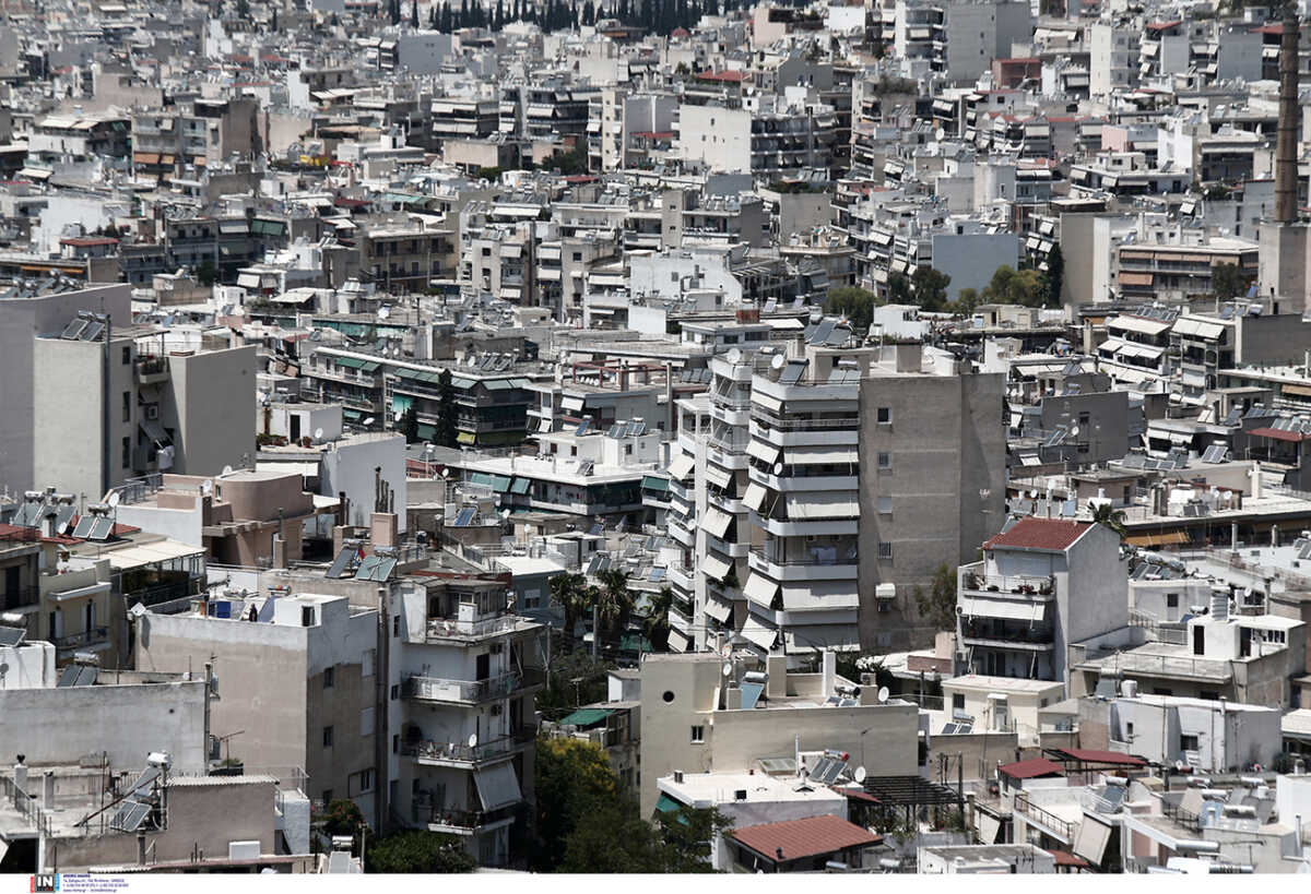 Στη Βουλή το νομοσχέδιο για παράταση της αναστολής ΦΠΑ στα ακίνητα προς πώληση – Αναλυτικά το τι προβλέπει