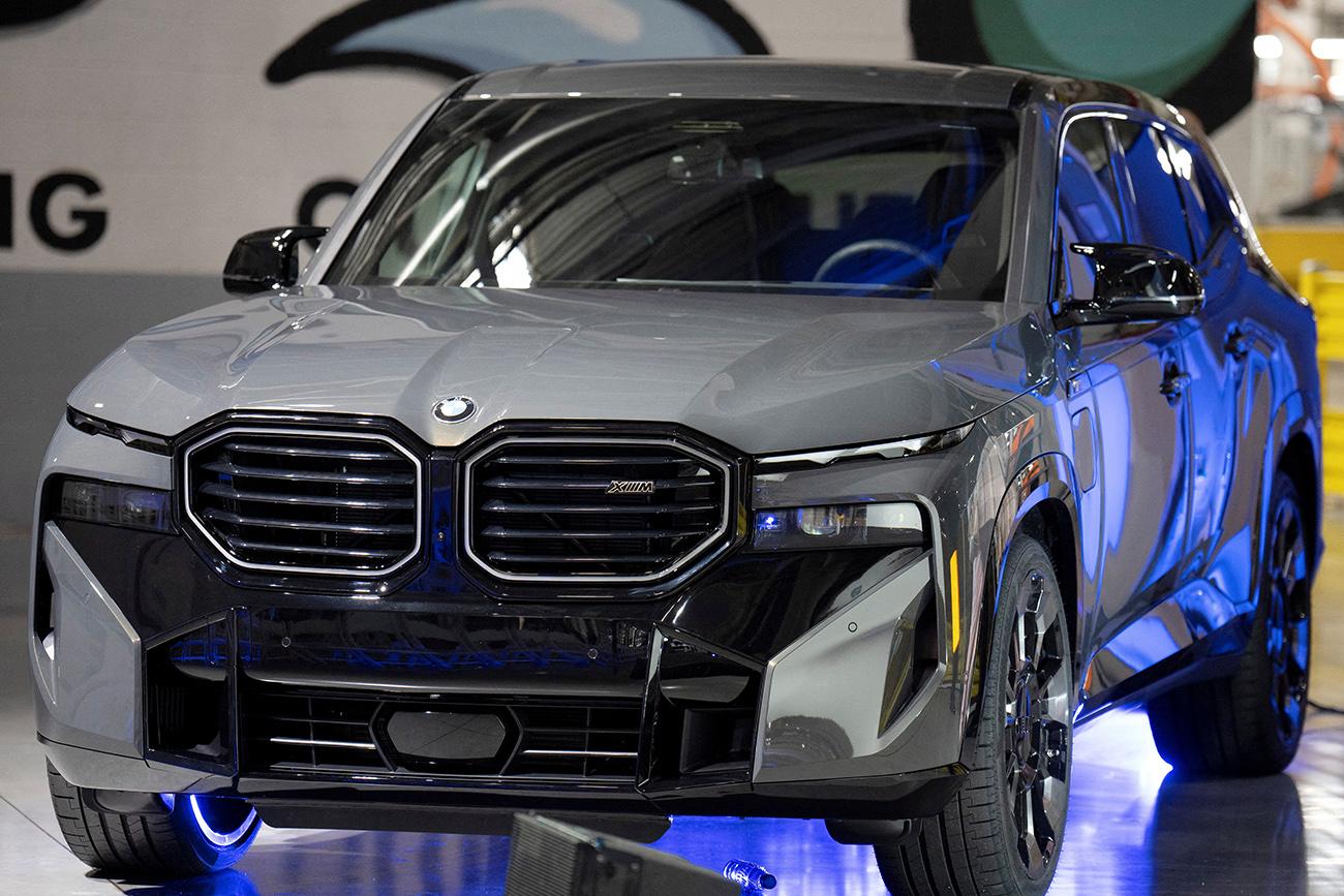 FILE PHOTO: The new hybrid-electric BMW XM is displayed at the BMW manufacturing plant in Greer, South Carolina, U.S., October 19, 2022.   REUTERS