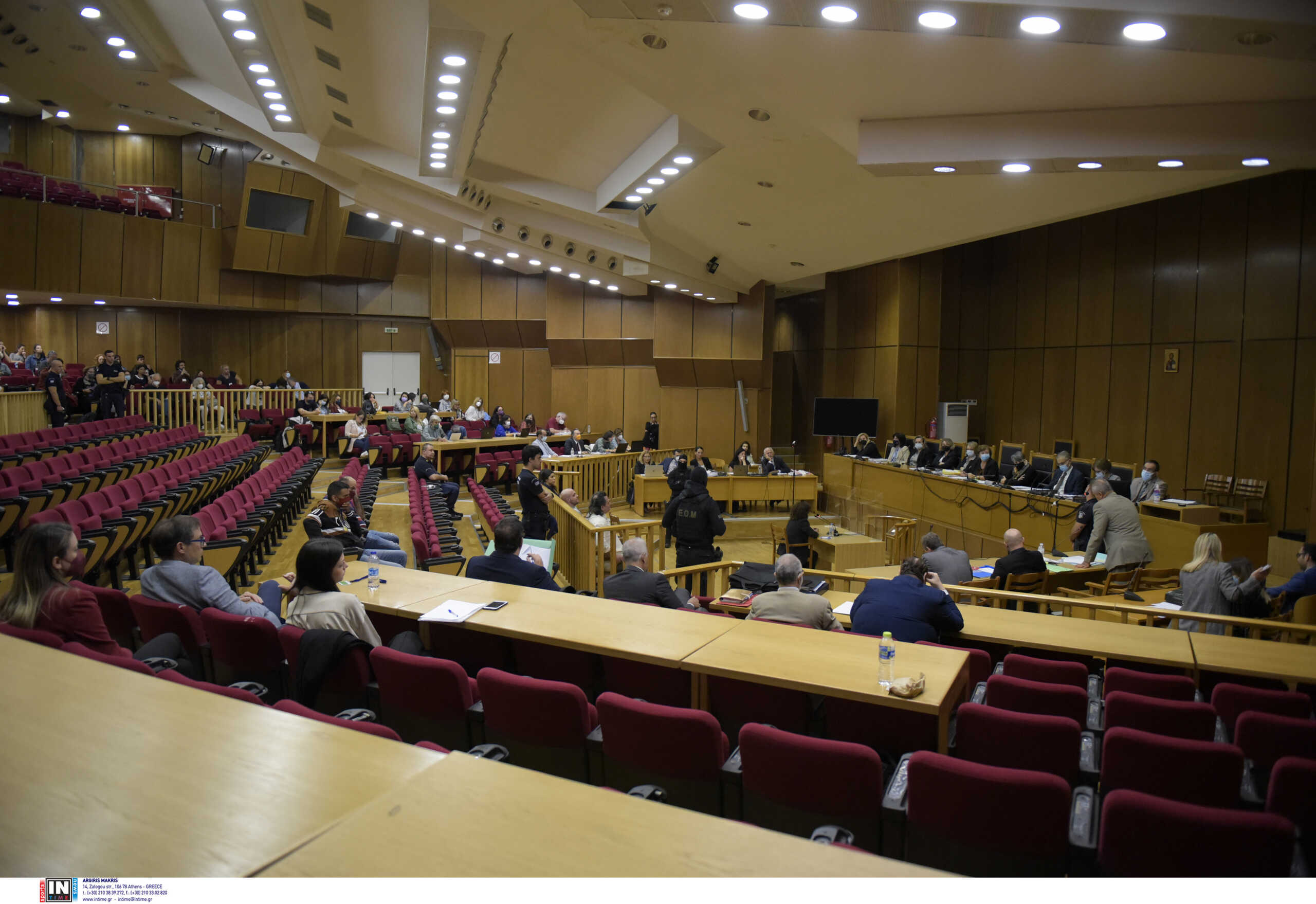 Μάτι: Βρέθηκε μεγάλη αίθουσα για την δίκη μετά τις εικόνες ντροπής – Θα γίνει στο Εφετείο της Αθήνας