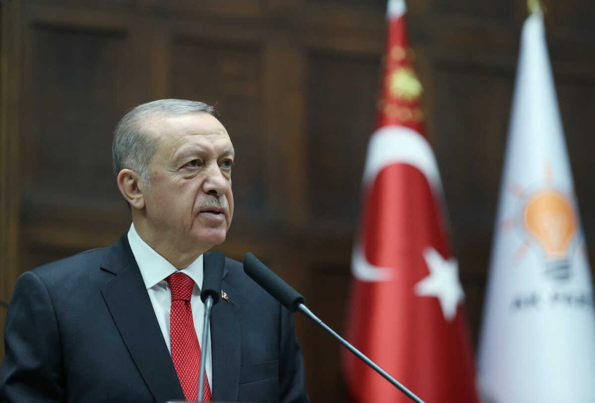 Ερντογάν προκλητικός, μιλά ξανά για «τουρκική μειονότητα» στην Ελλάδα που «διώκεται»