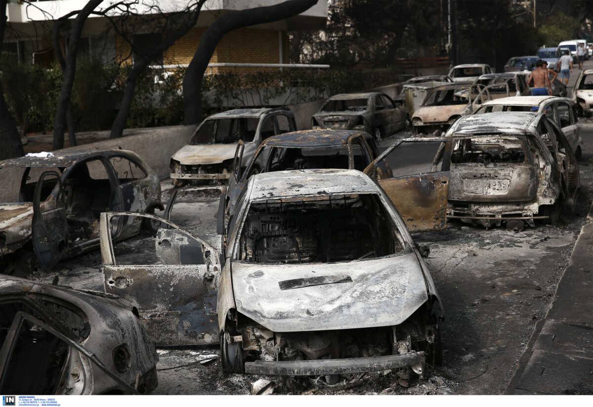 Δίκη για τη φωτιά στο Μάτι: «Νόμιζα ότι ξύλα έρχονταν κατά πάνω μου, ήταν πτώματα»