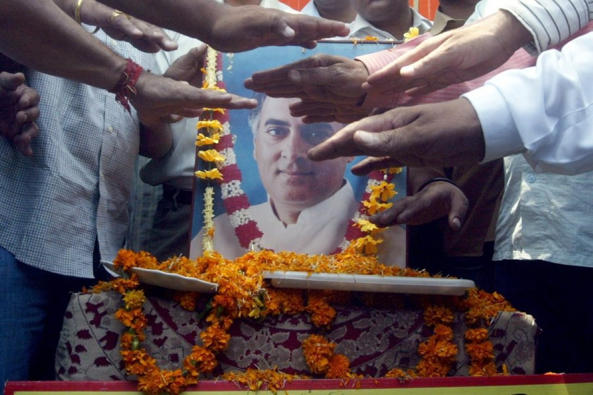 Ινδία: Αποφυλακίζονται οι έξι δολοφόνοι του πρώην πρωθυπουργού Ρατζίβ Γκάντι