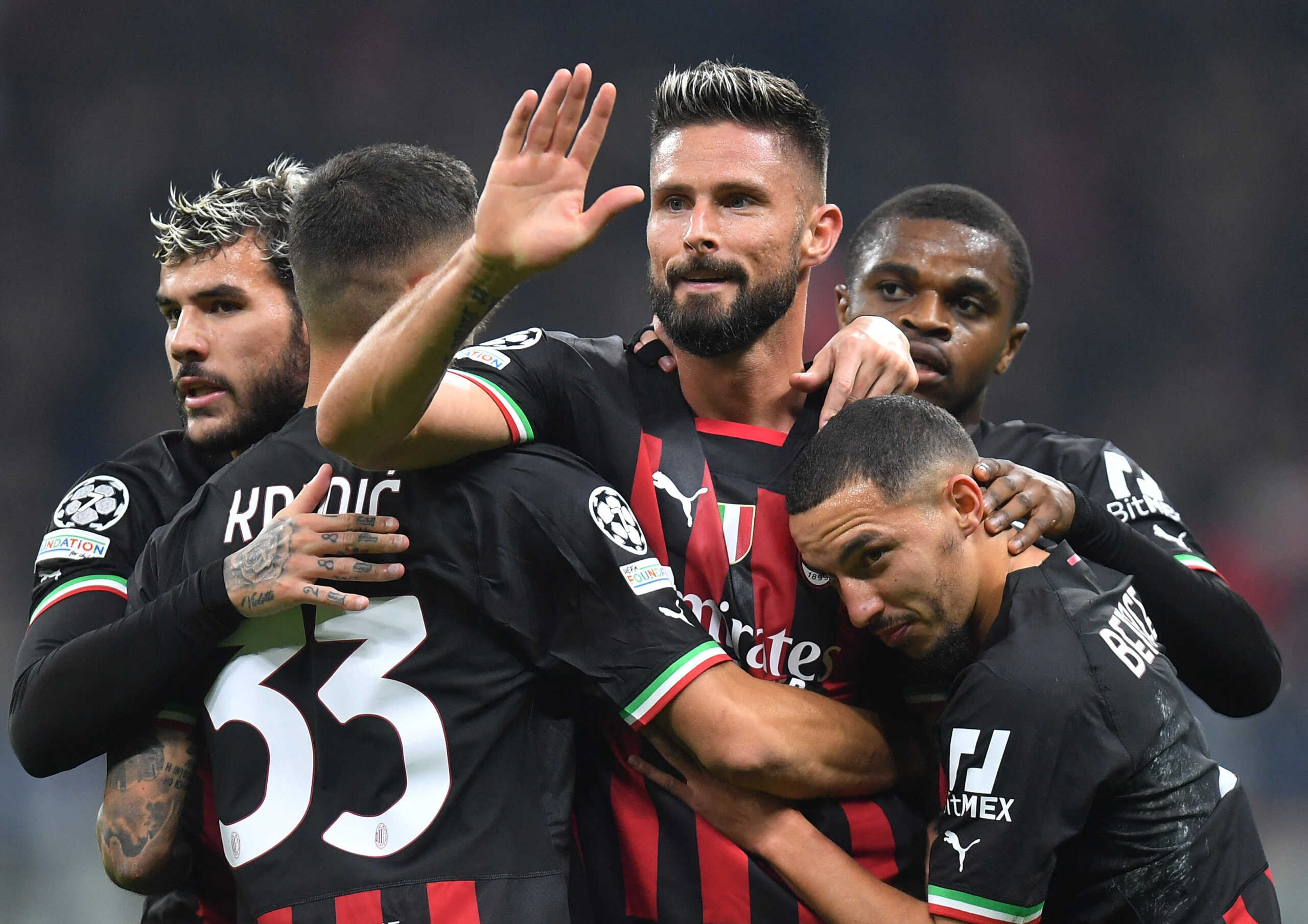 Soccer Football - Champions League - Group E - AC Milan v FC Salzburg - San Siro, Milan, Italy - November 2, 2022 AC Milan's Olivier Giroud celebrates scoring their first goal with teammates REUTERS