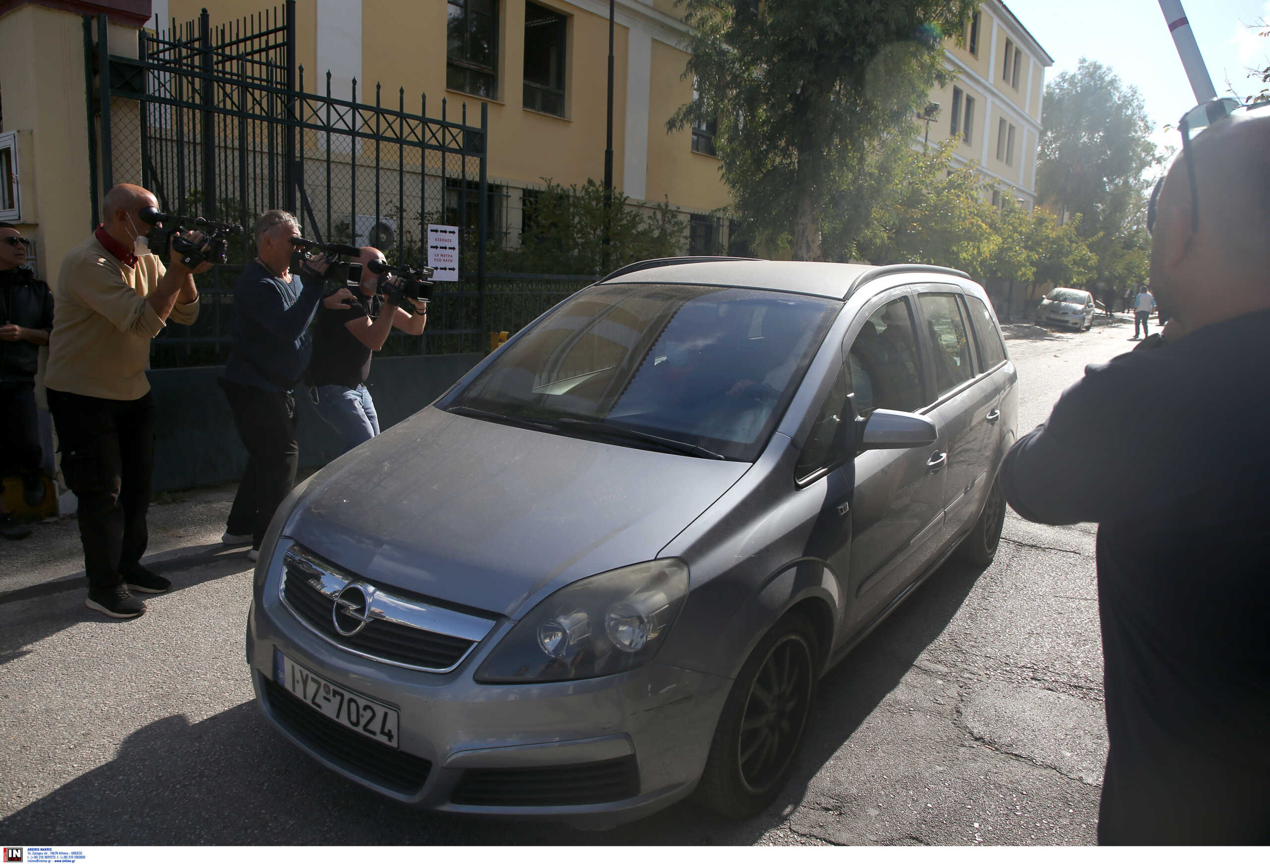 Βιασμός 12χρονης στον Κολωνό: Το παιδί αθωώνει την μητέρα του και «καίει» τον 53χρονο – «Διέγραφα τα μηνύματα»