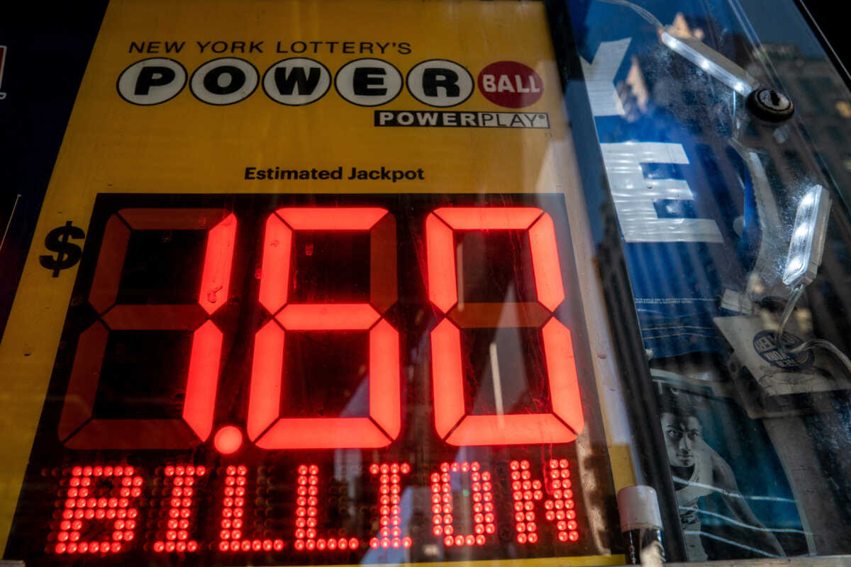ΗΠΑ: Ρεκόρ όλων των εποχών στο τζάκποτ του Powerball – Κληρώνει 1,6 δισεκ. δολάρια
