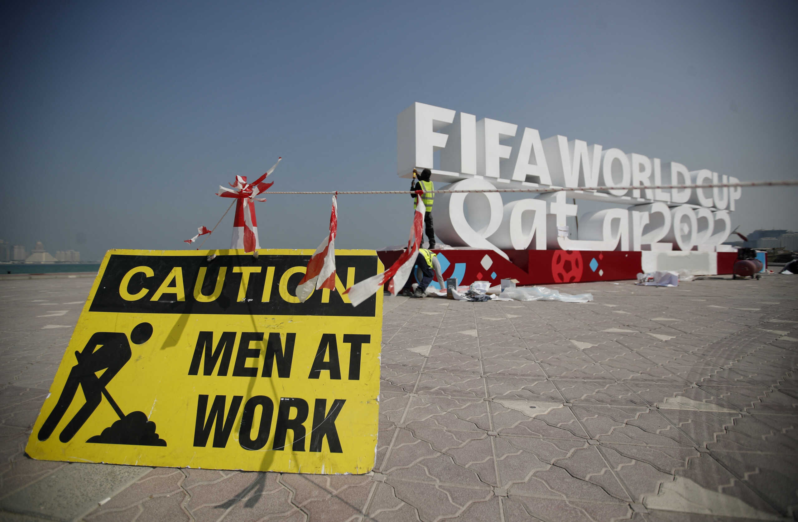 Κατάρ: Νέες καταγγελίες από μετανάστες εργάτες για απλήρωτα δεδουλευμένα