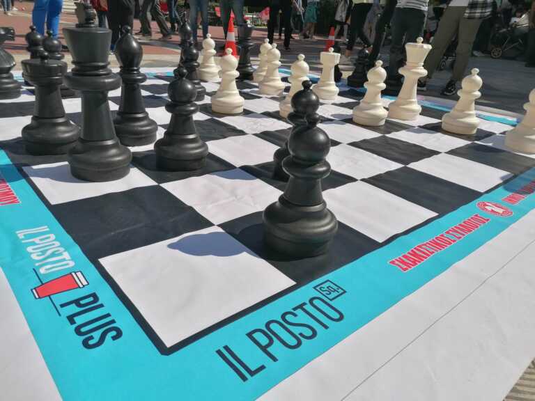Θεσσαλονίκη: Παρτίδες σκάκι για μικρούς με… «κράχτες» τον Λιονέλ Μέσι και τον Κριστιάνο Ρονάλντο
