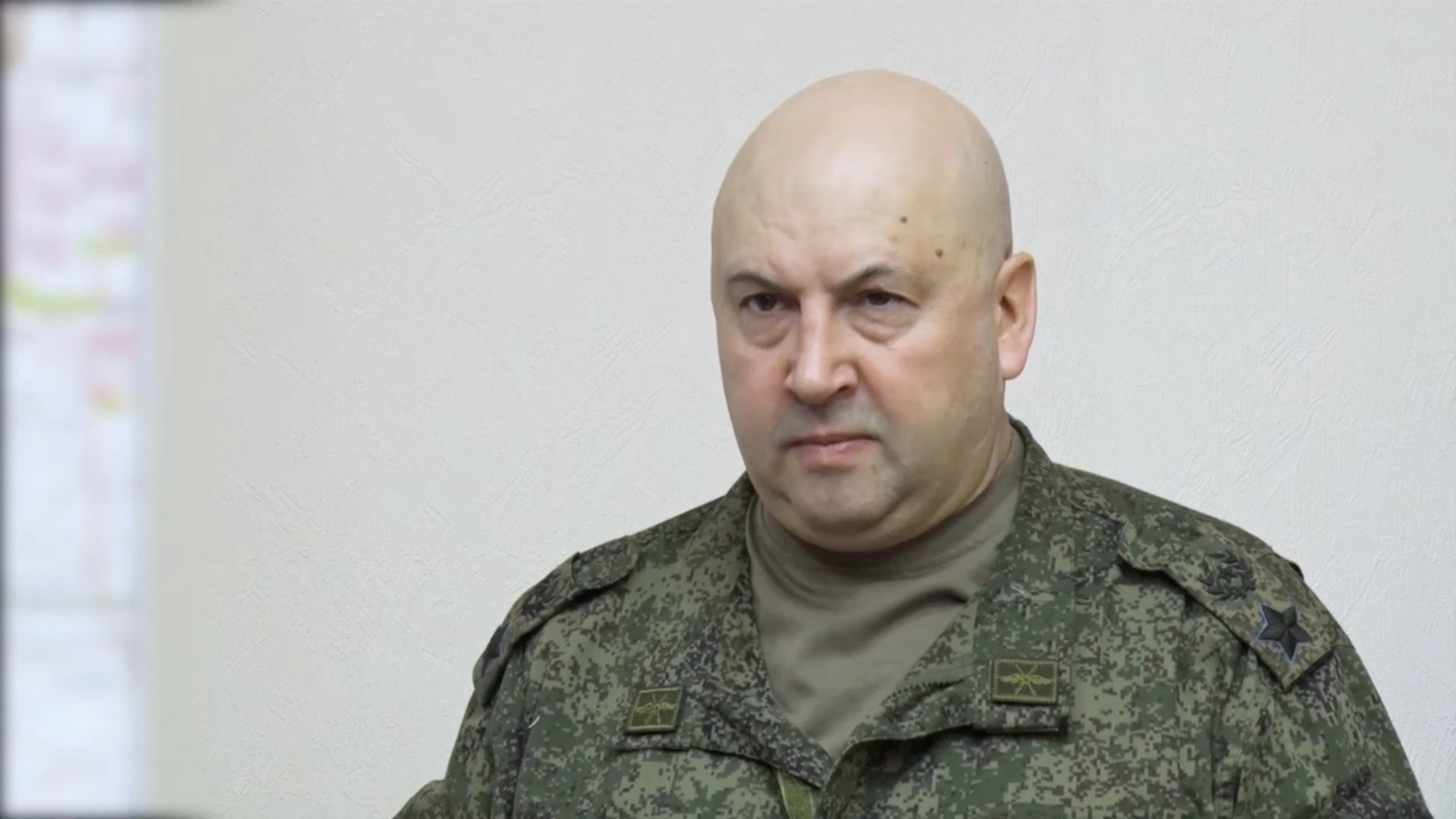 General Sergei Surovikin, commander of Russian forces in Ukraine, makes a report during a meeting with officials of Russian Defence Ministry in an unknown location, in this still image taken from video released on November 9, 2022. Russian Defence Ministry