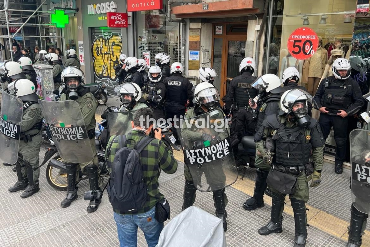 Θεσσαλονίκη: Στον εισαγγελέα οι 8 συλληφθέντες από τα επεισόδια μετά την πορεία