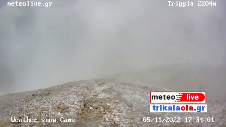 Bad weather “Eva”: The first snow falls on the top of Trikala