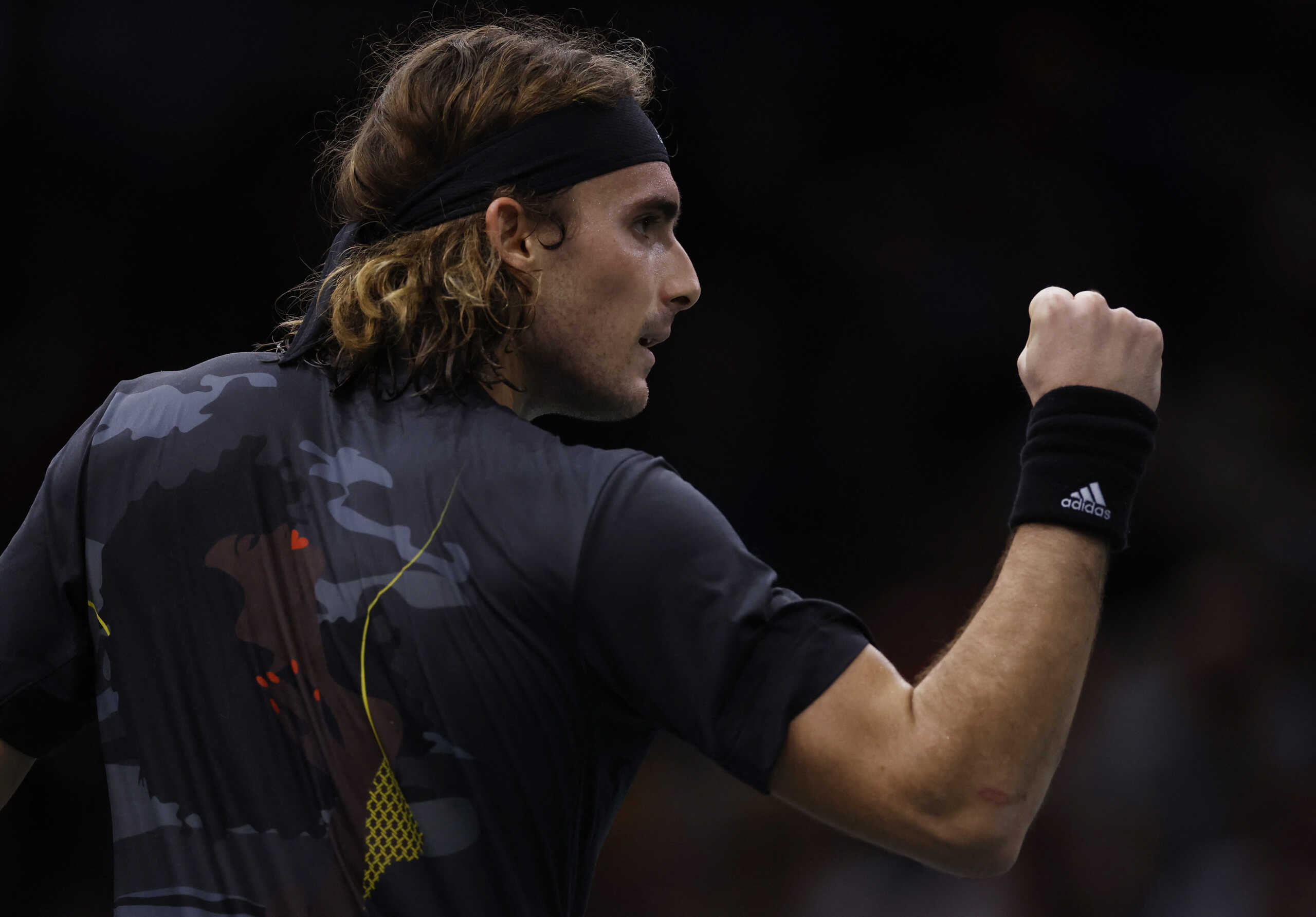 Tennis - ATP Masters 1000 - Paris Masters - Accor Arena, Paris, France - November 3, 2022 Greece's Stefanos Tsitsipas reacts during his round of 16 match against France's Corentin Moutet REUTERS