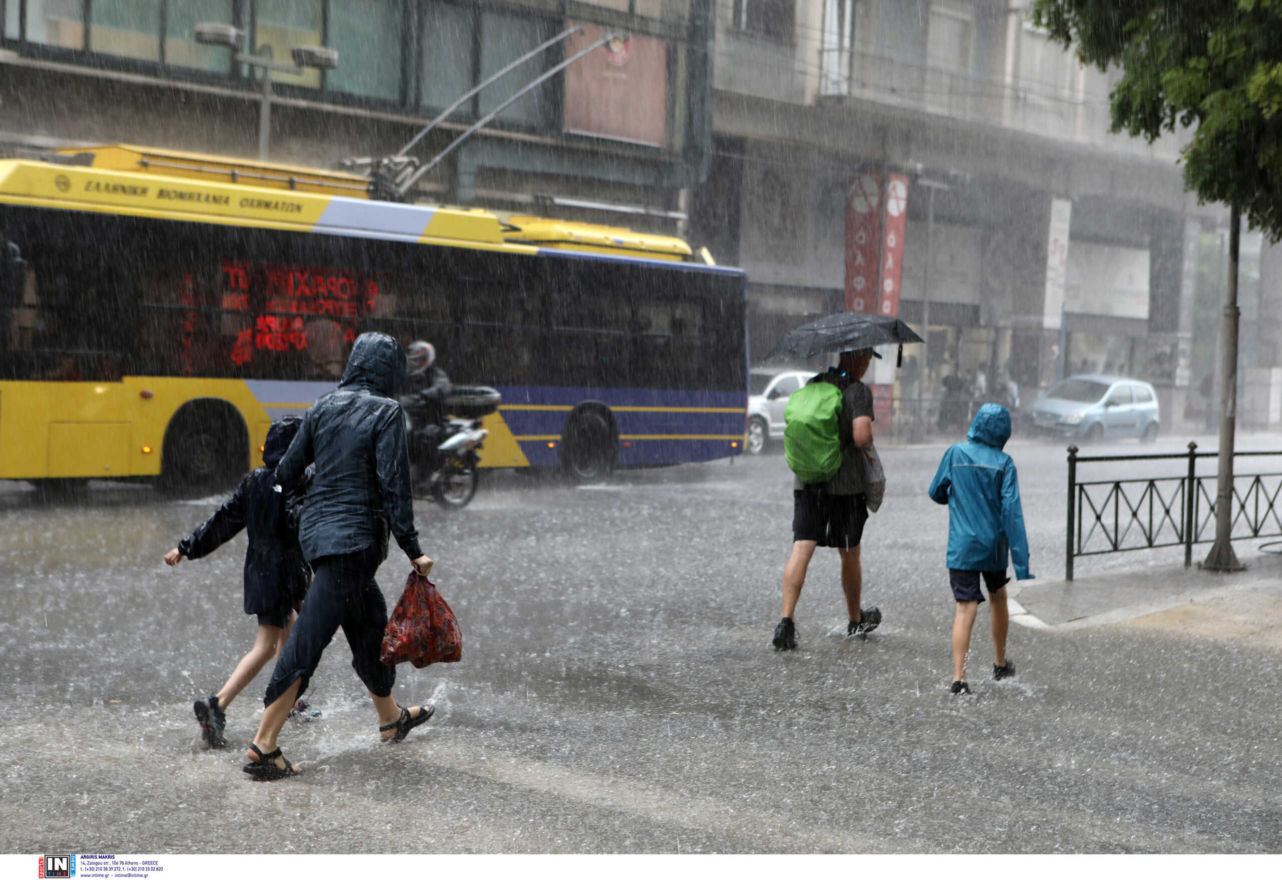 Καιρός – Meteo: Βροχές και καταιγίδες σε αρκετές περιοχές της χώρας την Παρασκευή 10 Μαρτίου