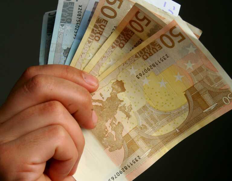 Καταγγελίες για την «Κιβωτό» ότι δεχόταν μόνο χρήματα ως δωρεές, ενώ ξεπερνούσαν τα 27 εκατ. ευρώ την τελευταία τετραετία