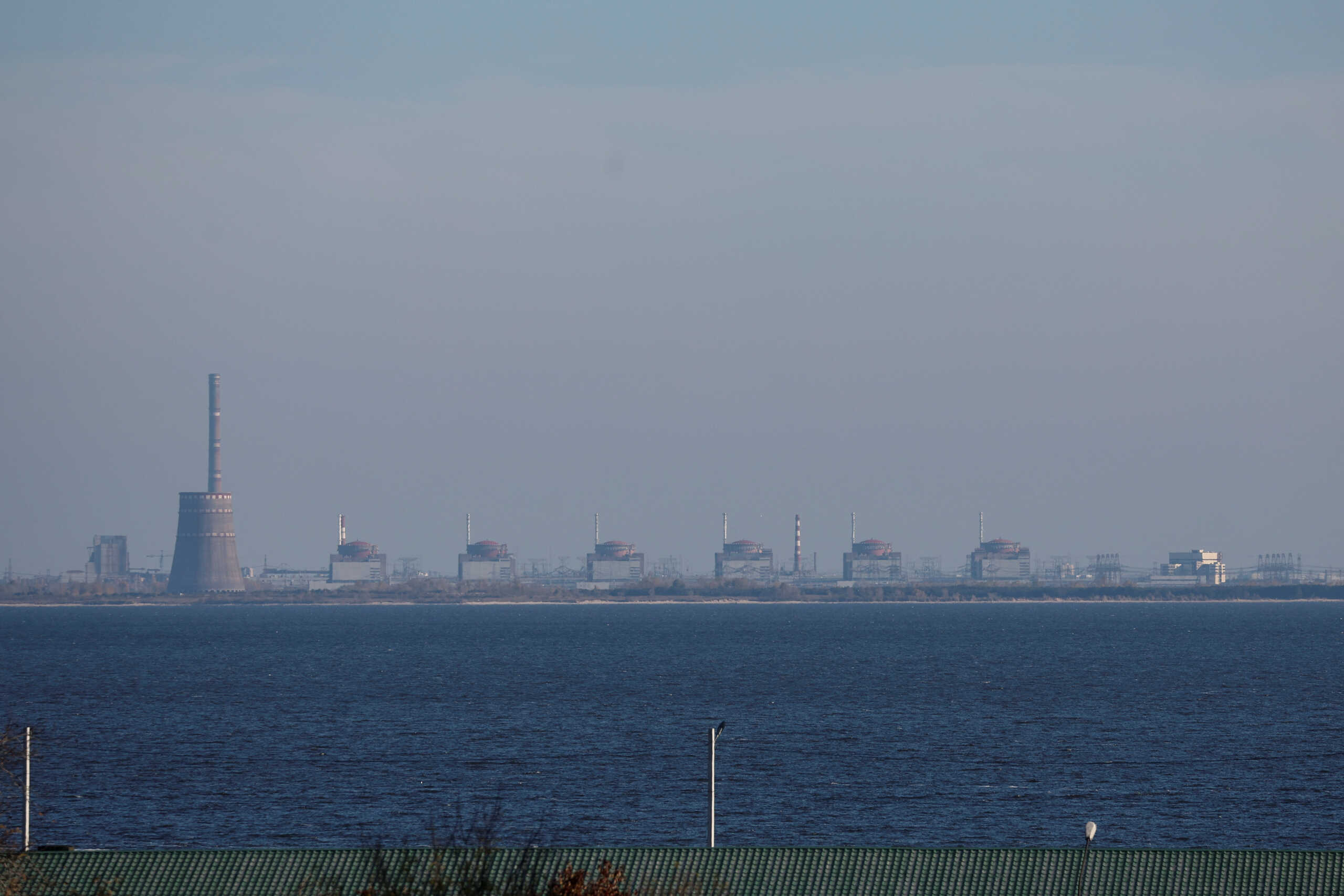 A view shows Zaporizhzhia Nuclear Power Plant from the town of Nikopol, amid Russia's attack on Ukraine, in Dnipropetrovsk region, Ukraine November 7, 2022.  REUTERS