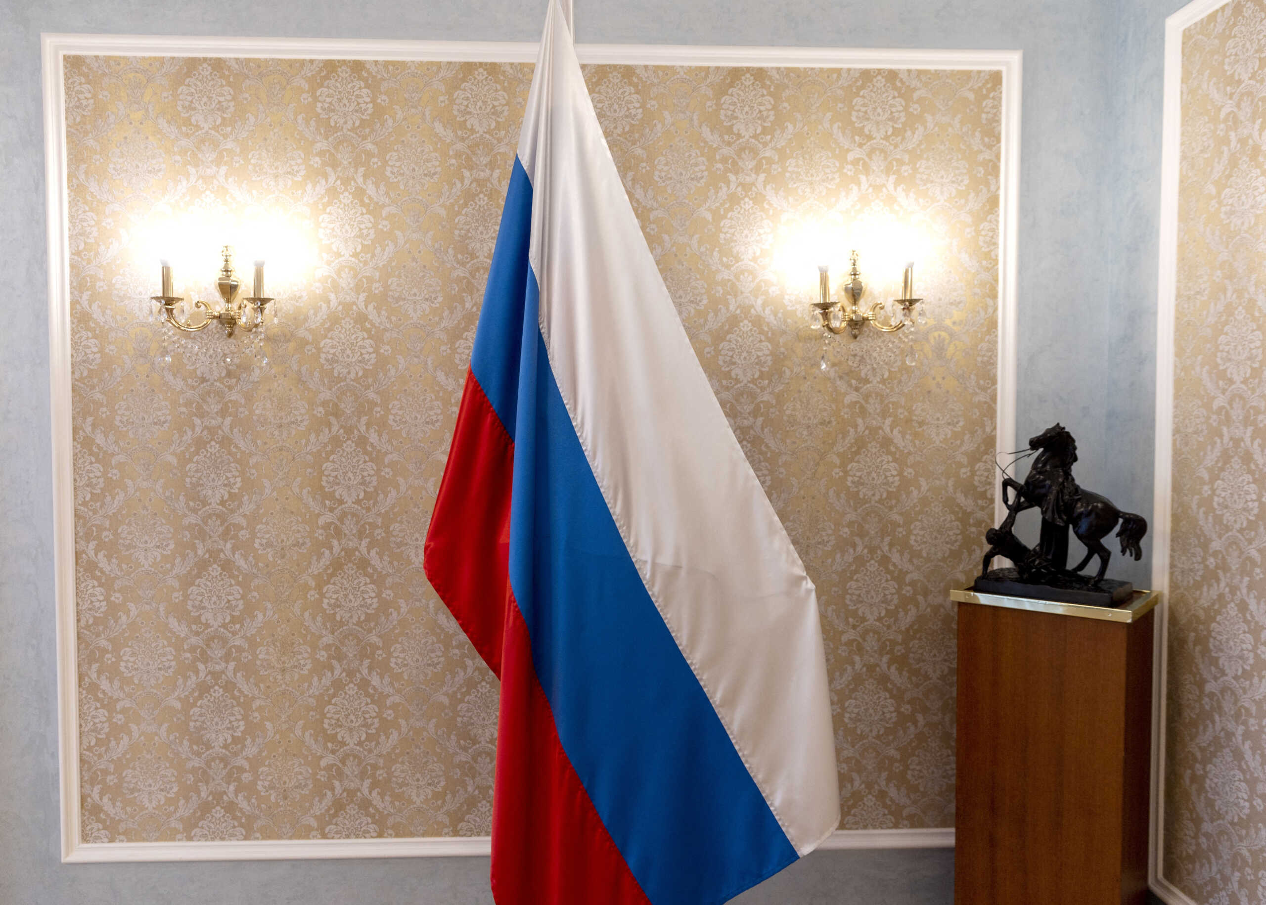 Ρωσία: Η Πολωνία έχει κατασχέσει χρήματα της πρεσβείας στην Βαρσοβία