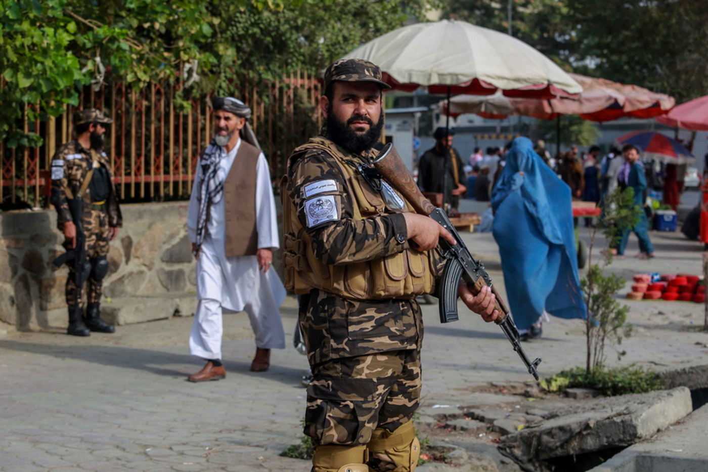 Παγκόσμια κατακραυγή για την πρώτη δημόσια εκτέλεση στο Αφγανιστάν μετά την επιστροφή των Ταλιμπάν