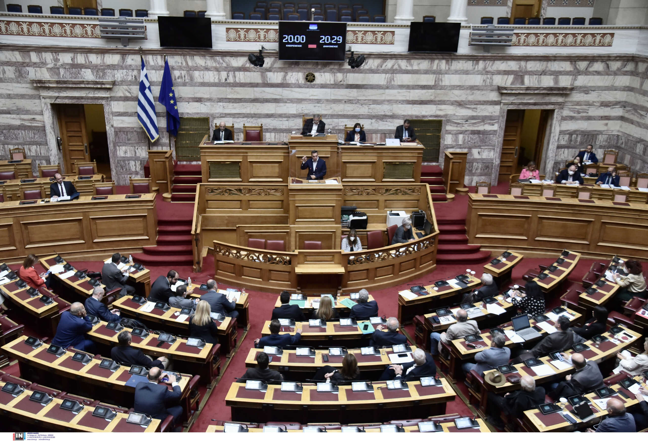 Τέμπη – Βουλή: Στην Επιτροπή Θεσμών και Διαφάνειας η τραγωδία