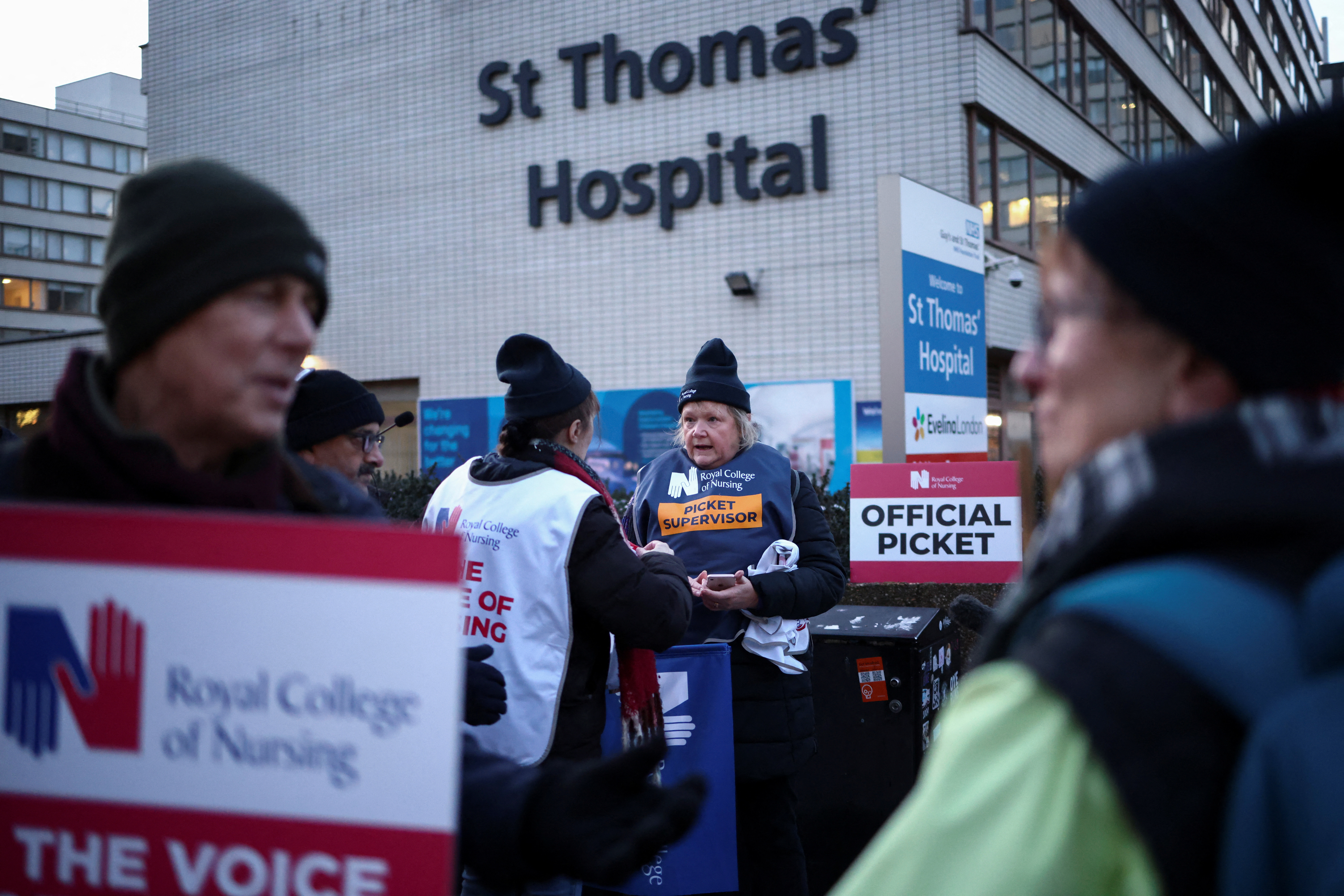 Βρετανία: Απεργία των νοσηλευτών μετά από 106 χρόνια