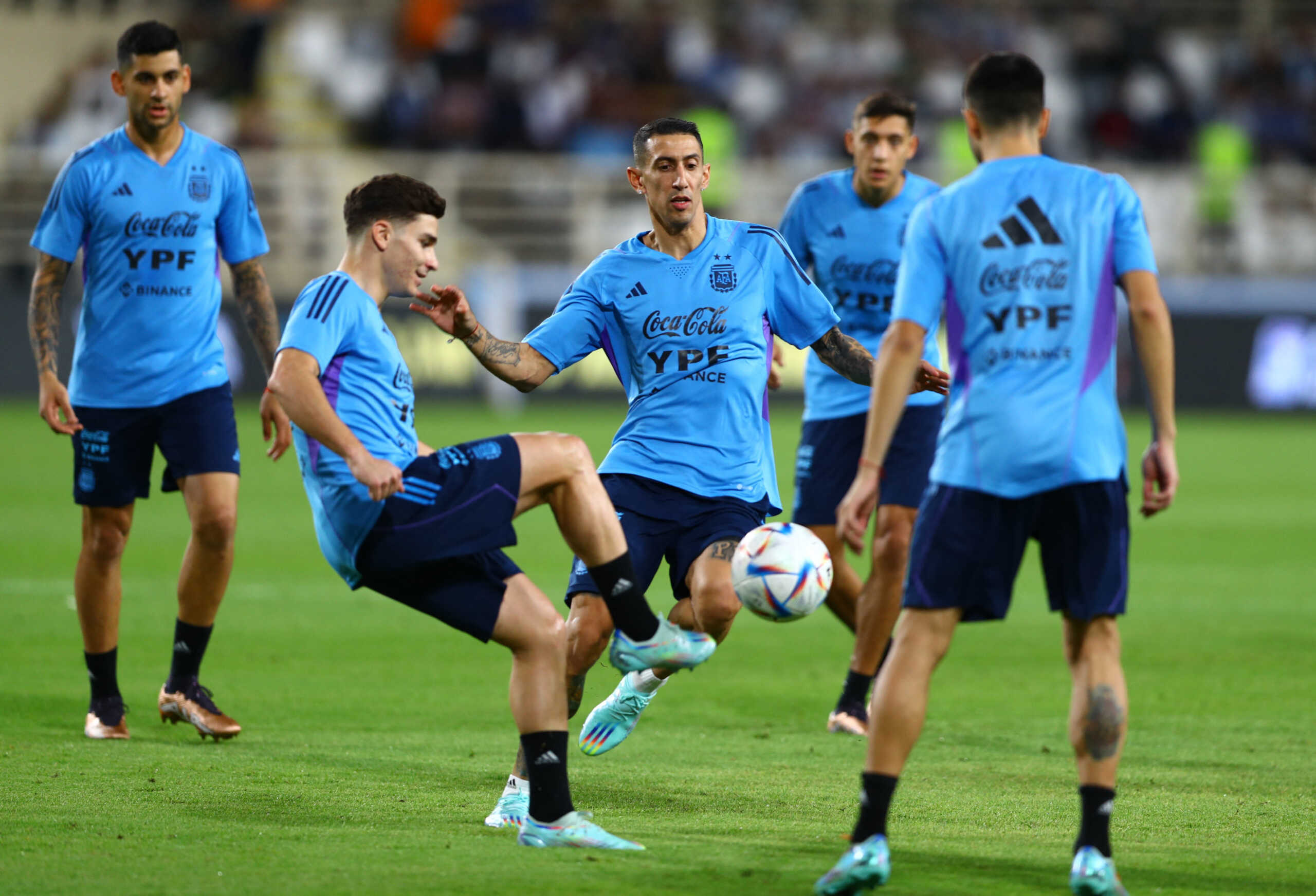 Soccer Football - International Friendly - Argentina Training - Al Nahyan Stadium, Abu Dhabi, United Arab Emirates - November 14, 2022 Argentina's Julian Alvarez and Angel Di Maria during training REUTERS