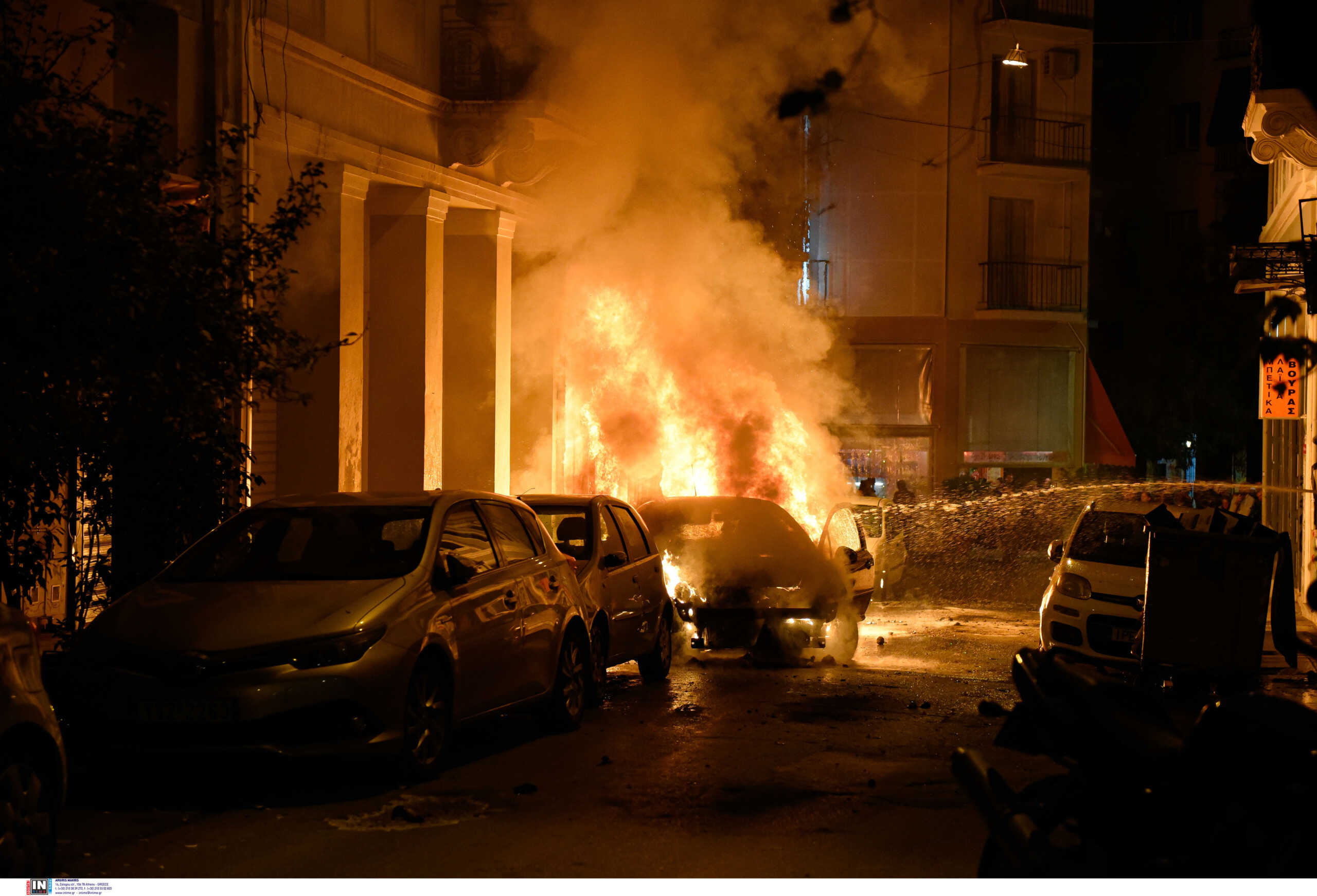 Σύλληψη 18χρονου για τα επεισόδια στα Εξάρχεια