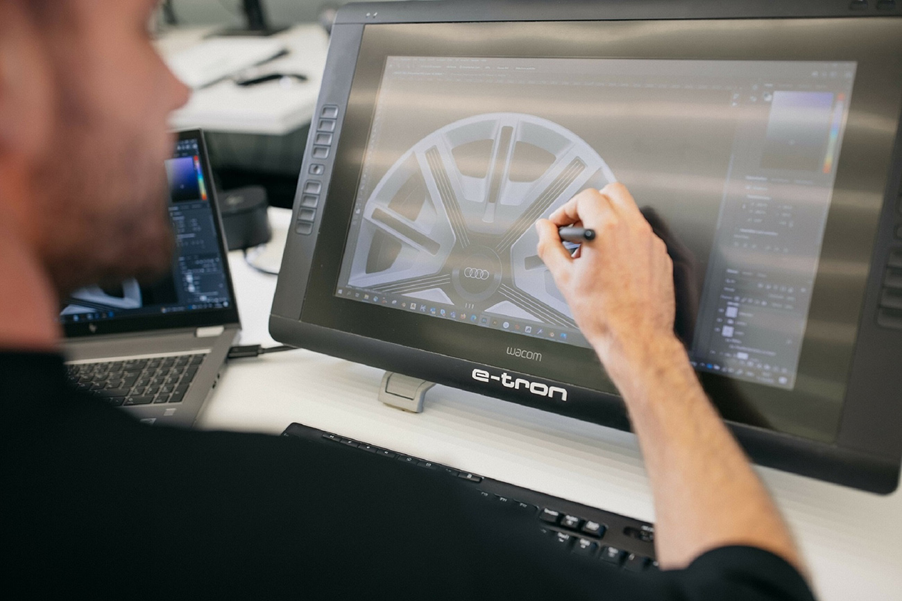 The designers work with FelGAN’s creations and refine them into a harmonious overall design. Besides skill, a creative perspective and experience play a key role in doing so.