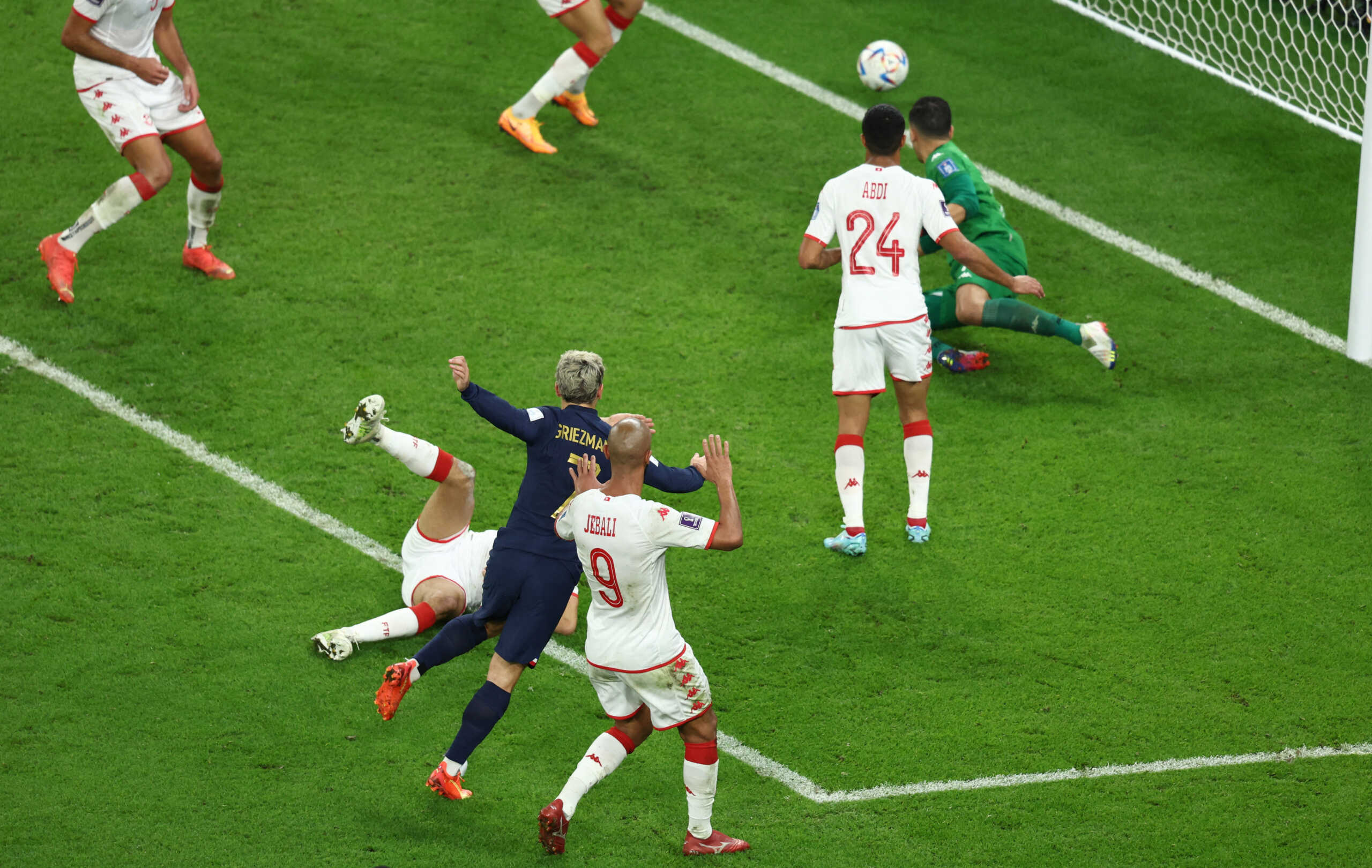 Soccer Football - FIFA World Cup Qatar 2022 - Group D - Tunisia v France - Education City Stadium, Al Rayyan, Qatar - November 30, 2022 France's Antoine Griezmann scores a goal before it was disallowed following a VAR review REUTERS