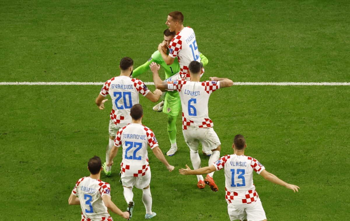 Ιαπωνία – Κροατία 1-1 (1-3 πέναλτι): Ο Λιβάκοβιτς με τρεις αποκρούσεις την έστειλε στους «8» του Μουντιάλ 2022