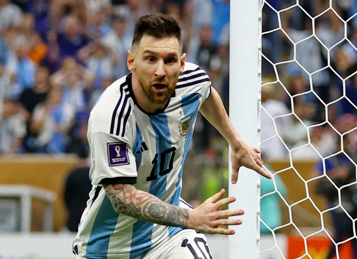 Ο διεθνής Τύπος αποθεώνει τον Λιονέλ Μέσι και η «Equipe» χαρακτηρίζει άκυρο το τρίτο γκολ της Αργεντινής