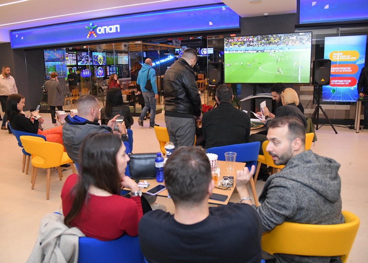 Ποδοσφαιρική φιέστα με διασκέδαση και μεγάλα δώρα στο κατάστημα ΟΠΑΠ στην ΟΠΑΠ Arena – Πώς έζησαν οι φίλαθλοι τους προημιτελικούς του Παγκοσμίου