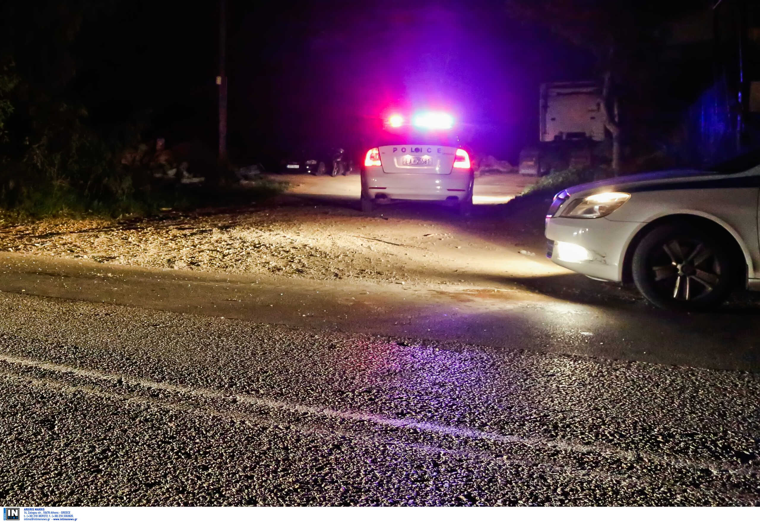 Θανατηφόρο τροχαίο στις Σέρρες: Αυτοκίνητο έπεσε σε περίφραξη σπιτιού – Νεκρός ο ένας επιβάτης