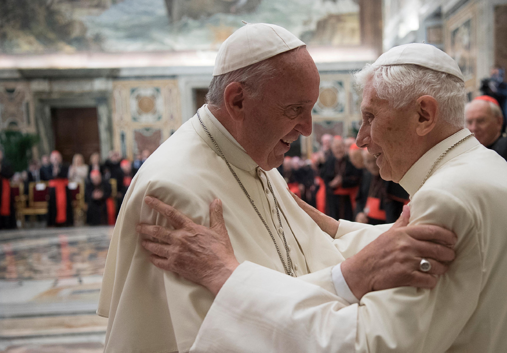 Πάπας Φραγκίσκος για Βενέδικτο: «Δώρο για την Εκκλησία και τον κόσμο»