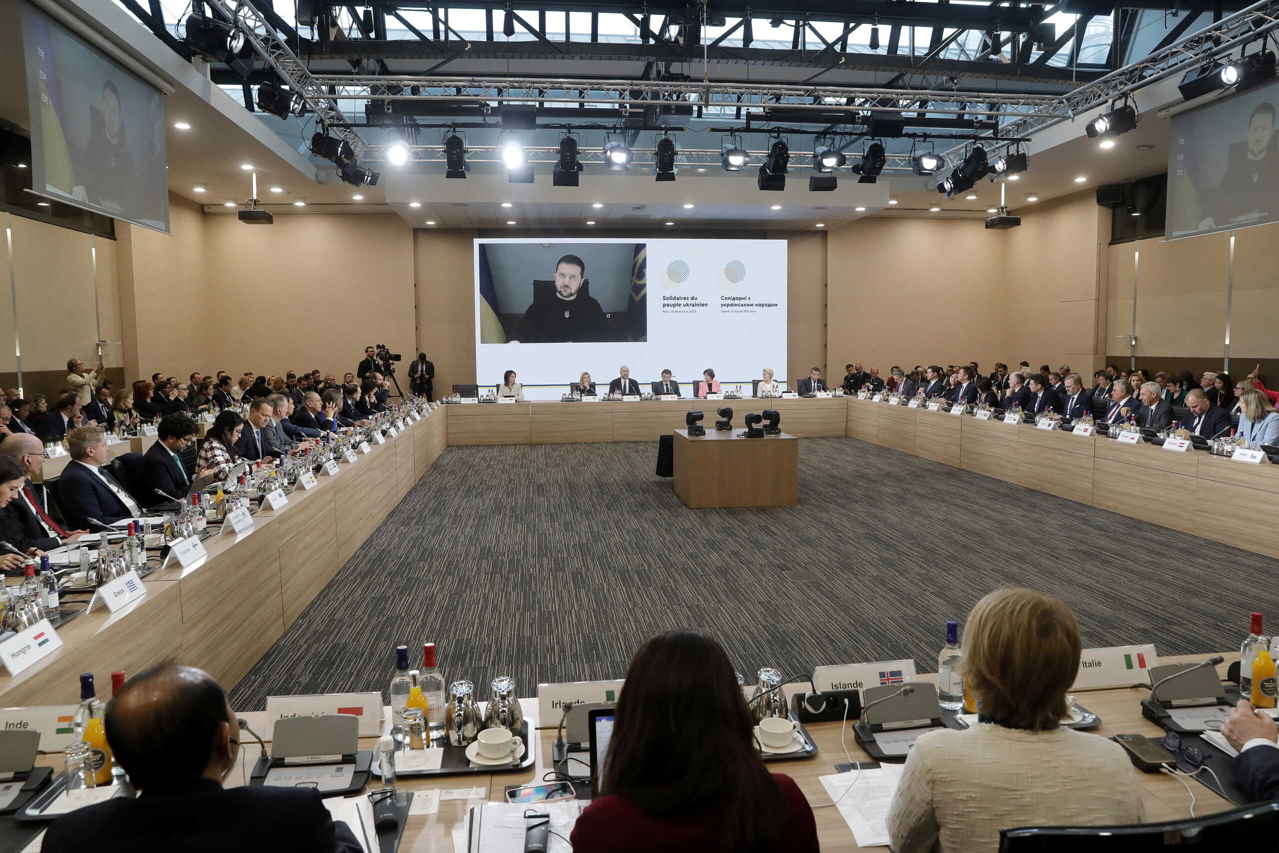 Paris Ukraine Reuters1 scaled | Lamianow.gr