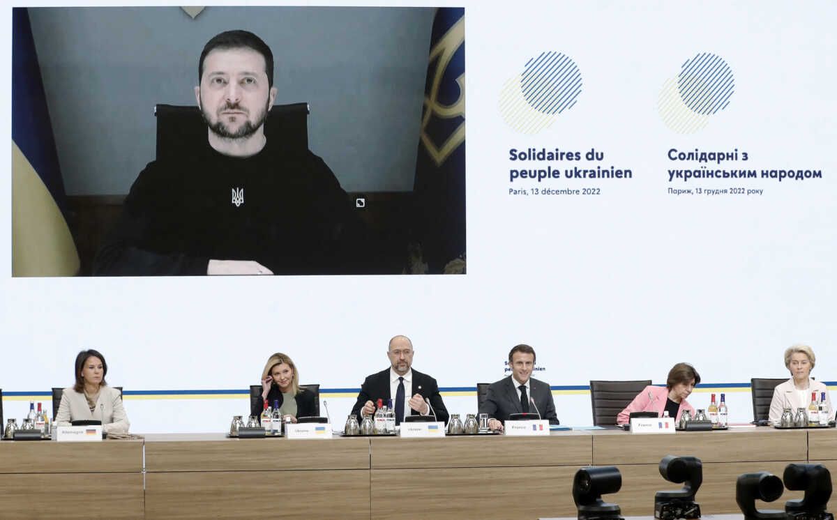 Ουκρανία: «Διάσκεψη αλληλεγγύης» στο Παρίσι – 70 χώρες και Οργανισμοί προθυμοποιούνται να συνδράμουν στην ανοικοδόμησή της