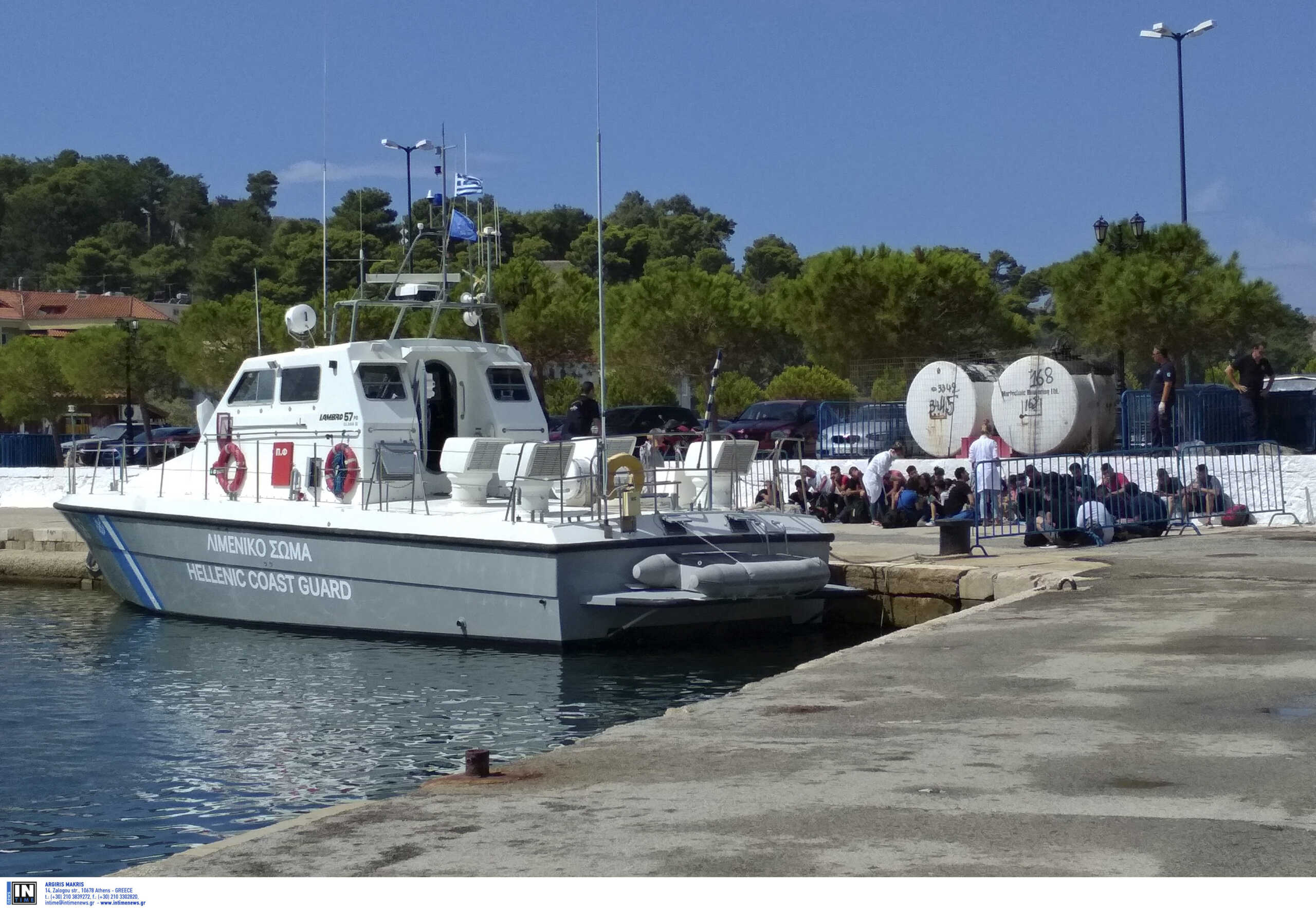 Διασώθηκαν 97 μετανάστες ανοιχτά της Κέας – Συνελήφθησαν τέσσερις Τούρκοι δουλέμποροι