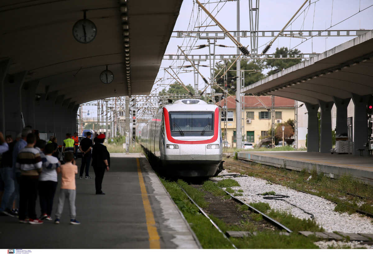 Hellenic Train: Έκπτωση 50% σε αναπληρωτές και νεοδιόριστους εκπαιδευτικούς τα Χριστούγεννα