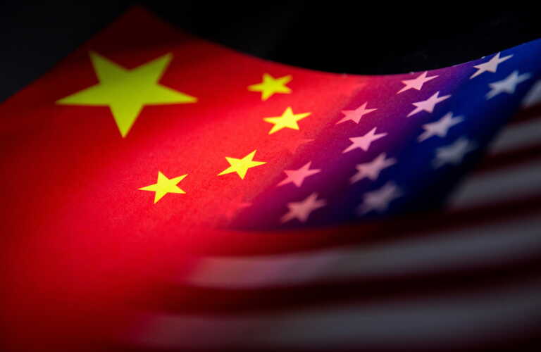 Κίνα: Οι ΗΠΑ καταστρέφουν το παγκόσμιο εμπόριο – Βάζουν «Πρώτα την Αμερική»