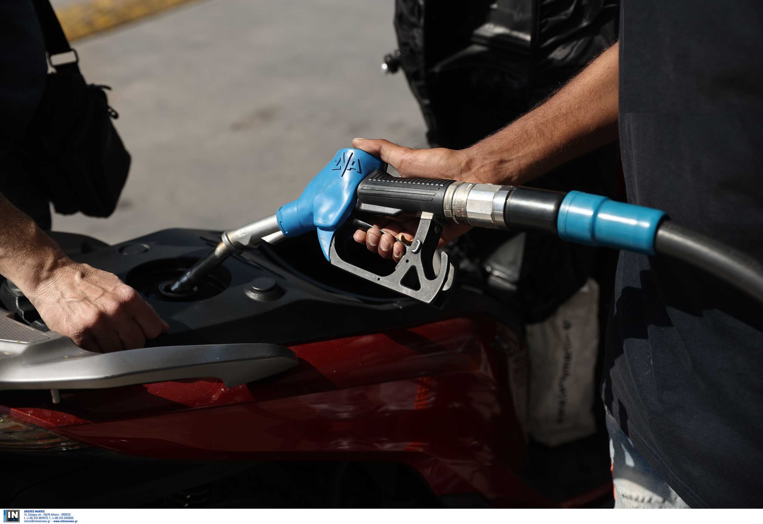 Καύσιμα: «Ανάσα» για τους καταναλωτές η υποχώρηση των τιμών – Σε διαφορετική τροχιά η ηλεκτρική ενέργεια