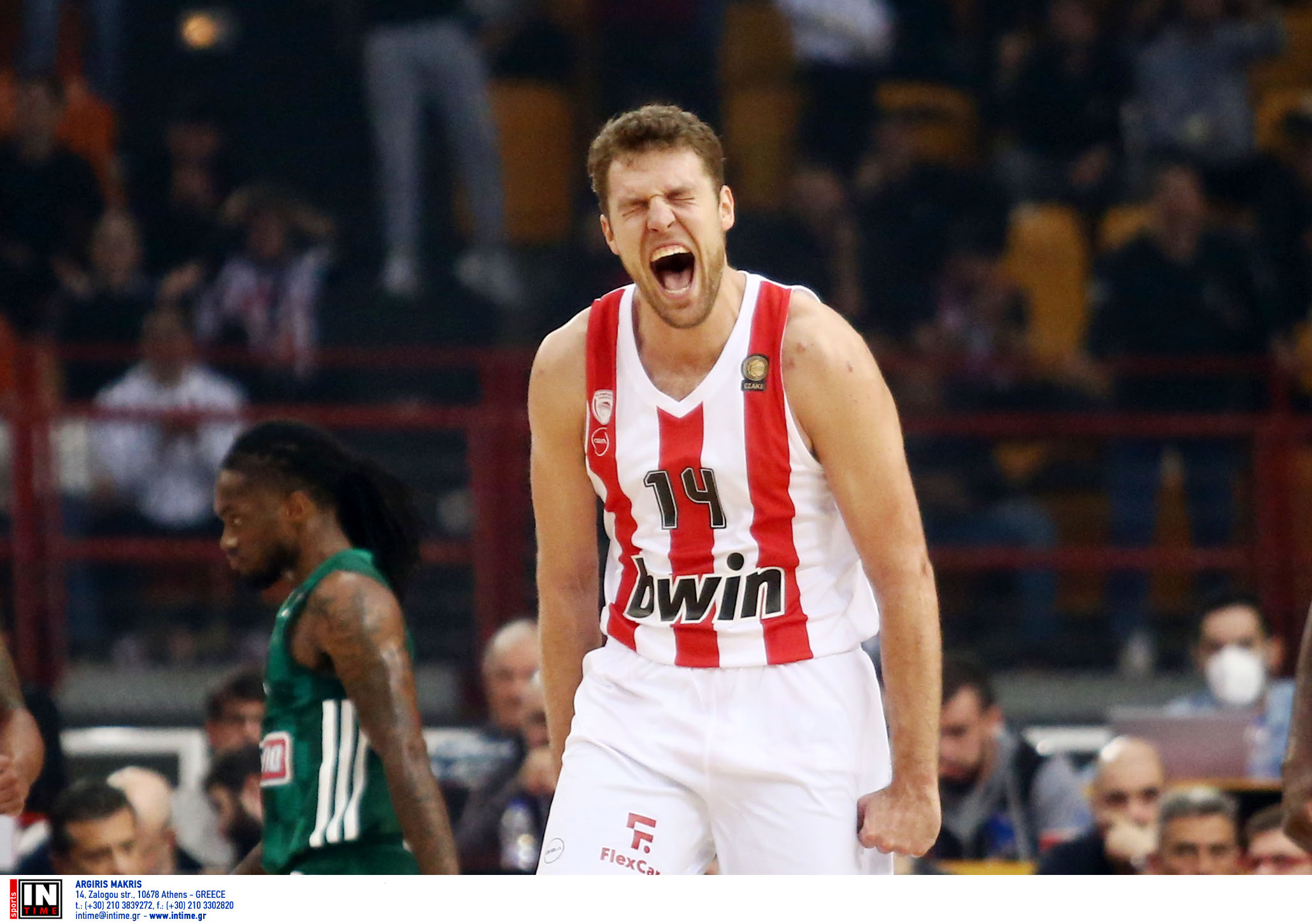Ο Σάσα Βεζένκοφ αναδείχθηκε MVP του μήνα στη Euroleague