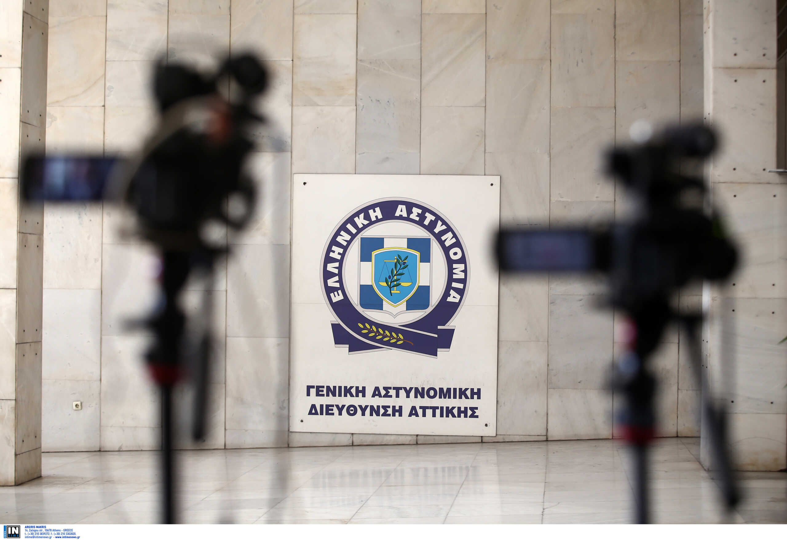 Βιασμός 12χρονης στον Κολωνό: Πέντε εντάλματα σύλληψης μέσα στην ημέρα, ανάμεσά τους η σύζυγος του 53χρονου