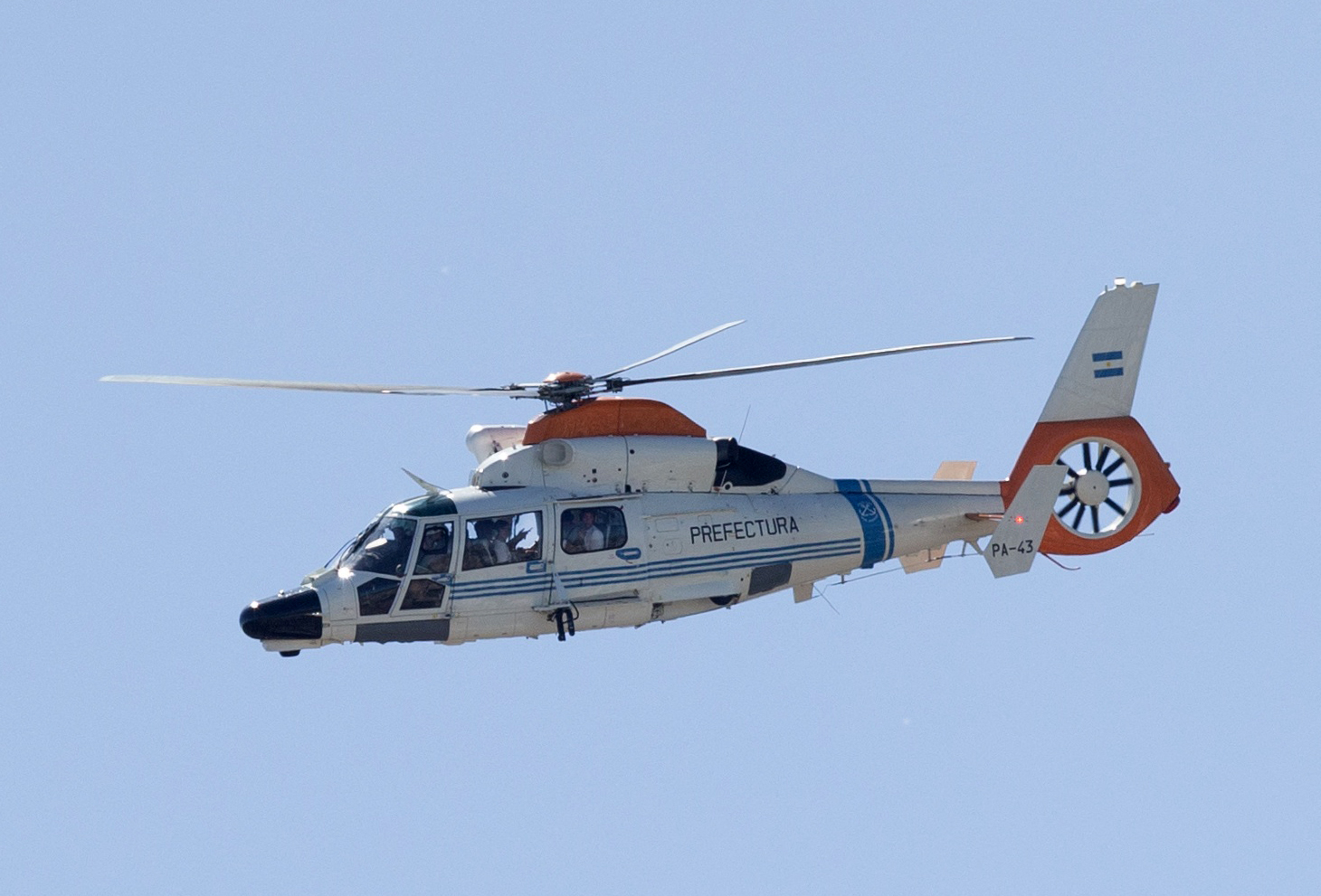 Soccer Football - FIFA World Cup Qatar 2022 - Argentina Victory Parade after winning the World Cup - Buenos Aires, Argentina - December 20, 2022  A police helicopter is seen after the the victory parade was cancelled and Argentina players departed REUTERS
