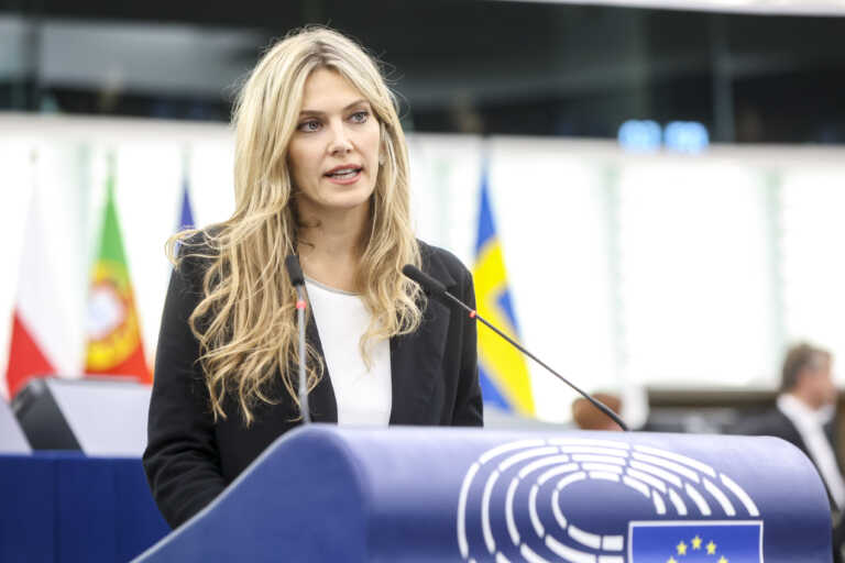 Συνήγορος Εύας Καϊλή: Δεν συμμετέχει στις εργασίες του Ευρωκοινοβουλίου για «προσωπικούς λόγους»
