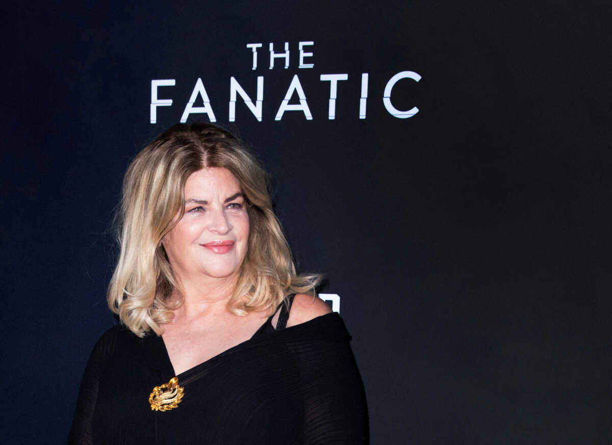 Πέθανε η Kirstie Alley: Θρήνος για την ηθοποιό που έδινε άγνωστη μάχη με τον καρκίνο