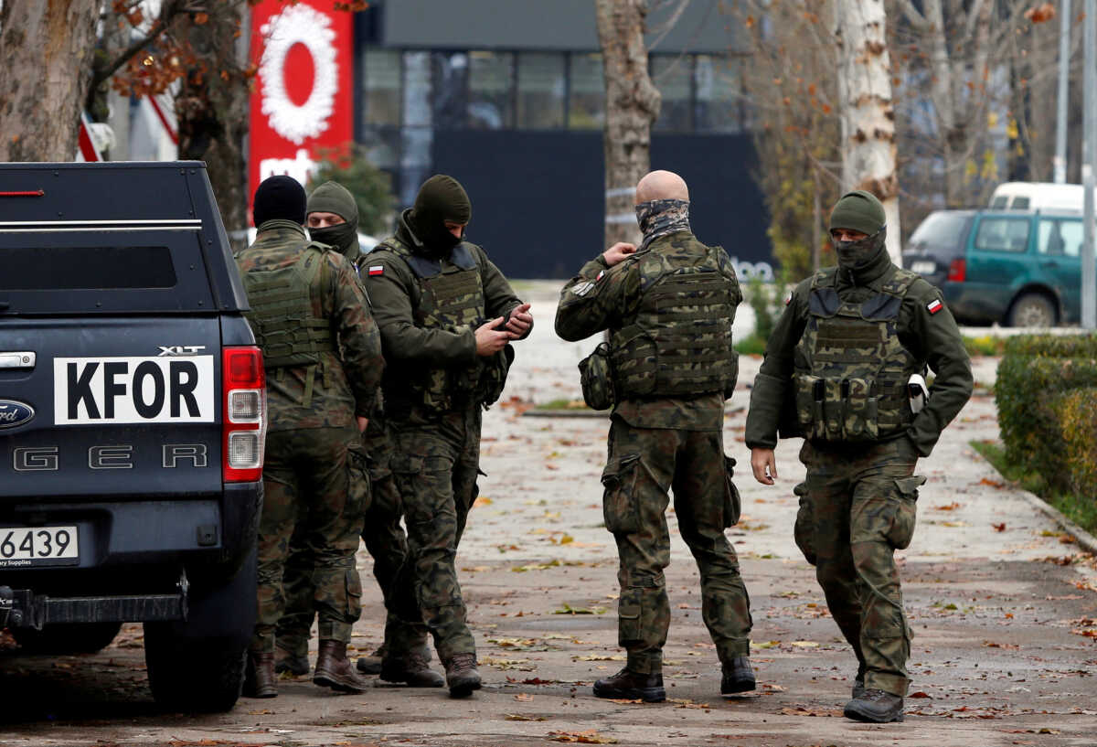 Σε κατάσταση συναγερμού ο στρατός της Σερβίας μετά την… ανάφλεξη στην «πυριδιταποθήκη»  του Κοσόβου