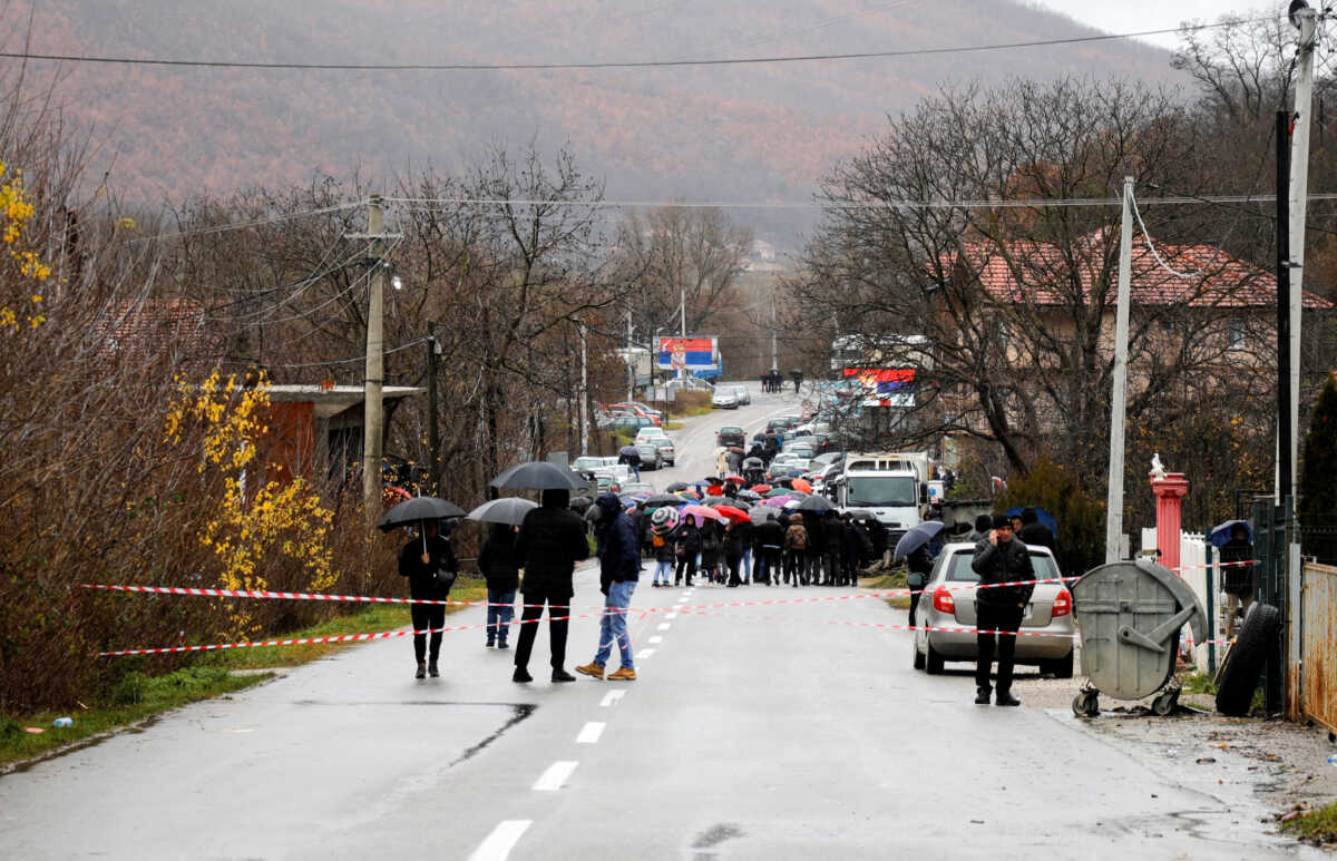 Kosovo Serbs block the road near the village of Rudine, North Mitrovica, Kosovo December 11,2022. REUTERS