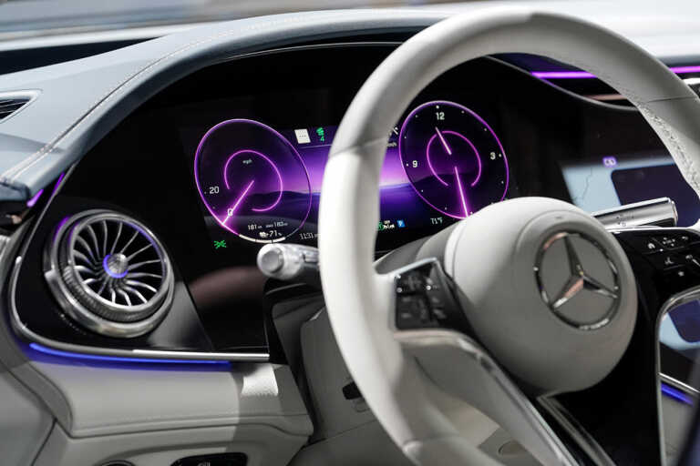 Η Mercedes προετοιμάζεται για την πλήρη μετάβαση στην ηλεκτροκίνηση