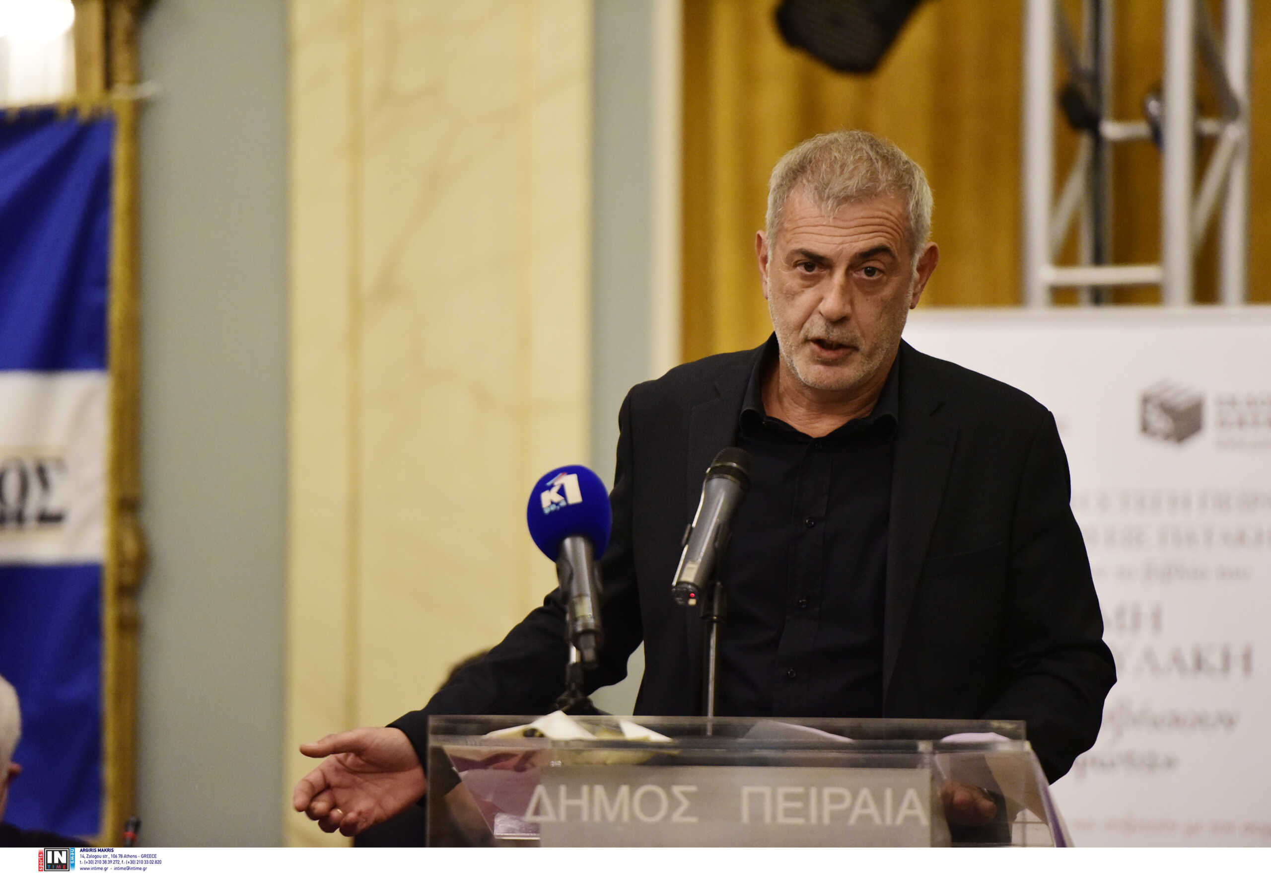 Μώραλης: Το Δημοτικό Θέατρο Πειραιά λειτουργεί κανονικά
