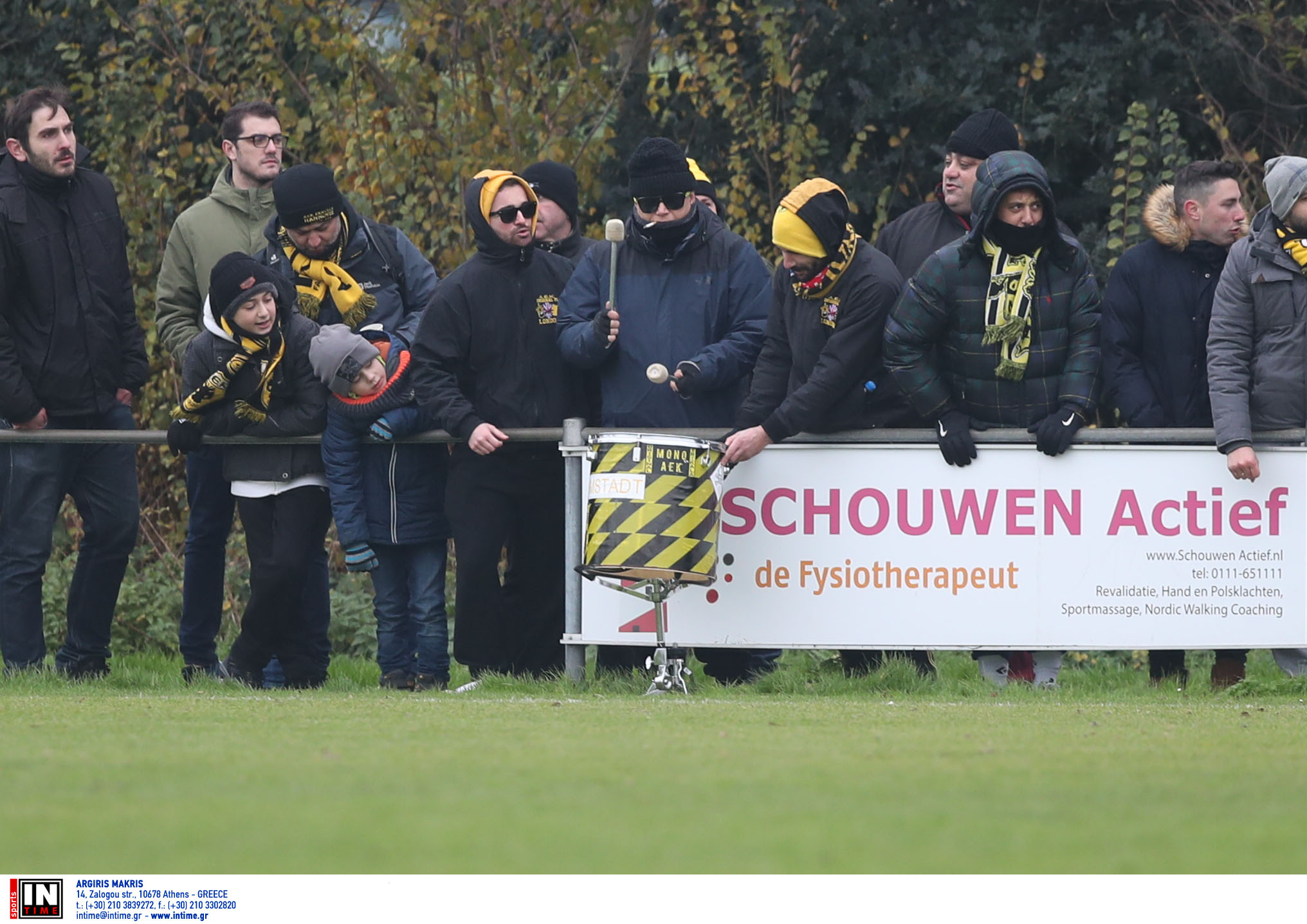 ΑΕΚ – Σερένγκ: Οπαδοί της Ένωσης βρέθηκαν δίπλα στην ομάδα στην Ολλανδία