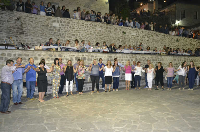 Πολιτιστική κληρονομιά της UNESCO ο Τρανός Χορός στη Βλάστη και το Πανηγύρι στο Συρράκο τον Δεκαπενταύγουστο